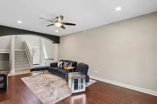 2466 Nicola Ct, Addison, IL 60101 - Photo 6