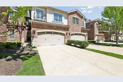 2466 Nicola Court, Addison, IL 60101 - Photo 2