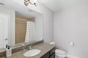 2466 Nicola Ct, Addison, IL 60101 - Photo 20