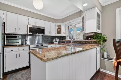5017 Brookview Road, Rockford, IL 61107 - Photo 12
