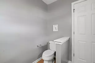 704 Amherst Dr, Sycamore, IL 60178 - Photo 20