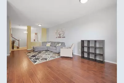 704 Amherst Drive, Sycamore, IL 60178 - Photo 8