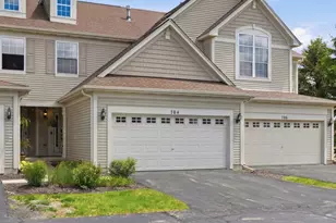 704 Amherst Dr, Sycamore, IL 60178 - Photo 2