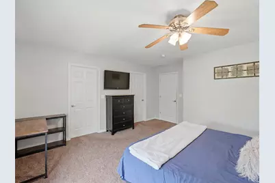704 Amherst Drive, Sycamore, IL 60178 - Photo 16