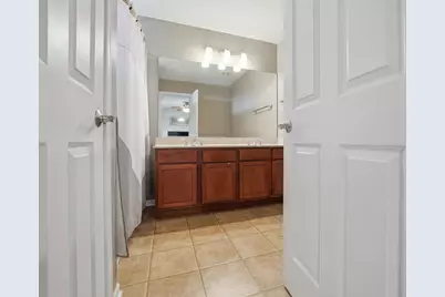 704 Amherst Drive, Sycamore, IL 60178 - Photo 18