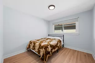8709 W Madison Dr, Niles, IL 60714 - Photo 12