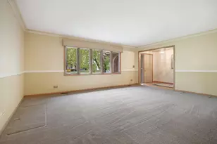 1281 Tracie Dr, Lake Zurich, IL 60047 - Photo 10