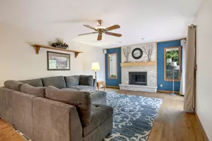 1281 Tracie Dr, Lake Zurich, IL 60047 - Photo 18
