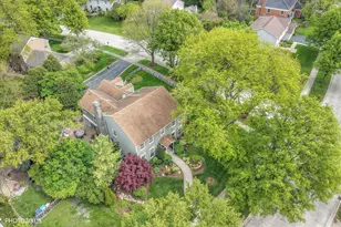 2440 The Strand, Northbrook, IL 60062 - Photo 102