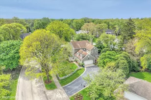 2440 The Strand, Northbrook, IL 60062 - Photo 96