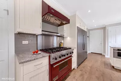 2440 The Strand, Northbrook, IL 60062 - Photo 28
