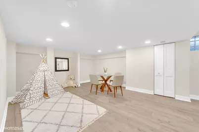 2440 The Strand, Northbrook, IL 60062 - Photo 76