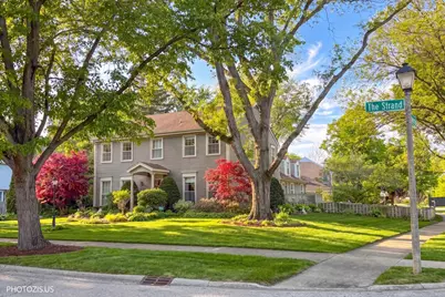 2440 The Strand, Northbrook, IL 60062 - Photo 2