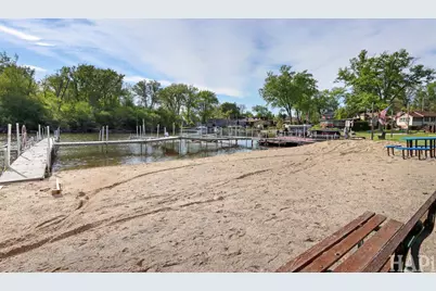 25050 W Forest Drive, Lake Villa, IL 60046 - Photo 34