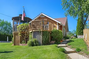 25050 W Forest Dr, Lake Villa, IL 60046 - Photo 4