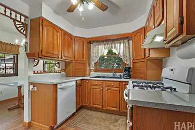 25050 W Forest Drive, Lake Villa, IL 60046 - Photo 10