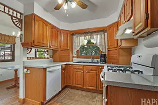 25050 W Forest Dr, Lake Villa, IL 60046 - Photo 10