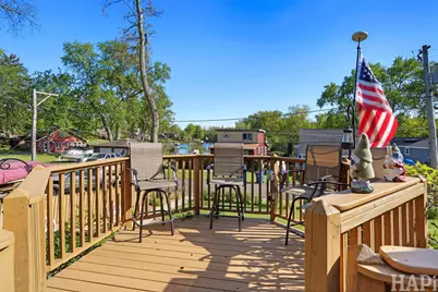 25050 W Forest Drive, Lake Villa, IL 60046 - Photo 6