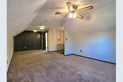 1609 N Hickory Street, Crest Hill, IL 60403 - Photo 10