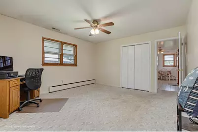 125 N Oak Leaf Drive, Addison, IL 60101 - Photo 16