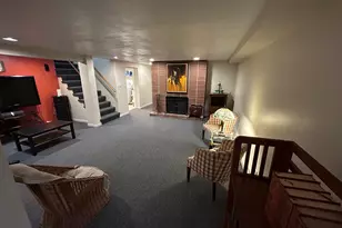 125 N Oak Leaf Dr, Addison, IL 60101 - Photo 22