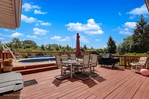 125 N Oak Leaf Dr, Addison, IL 60101 - Photo 32