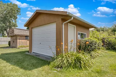 125 N Oak Leaf Drive, Addison, IL 60101 - Photo 34