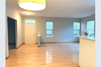 2912 Falling Waters Lane, Lindenhurst, IL 60046 - Photo 2