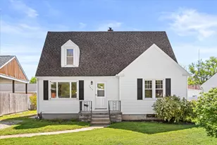 1413 S Monroe St, Streator, IL 61364 - Photo 1