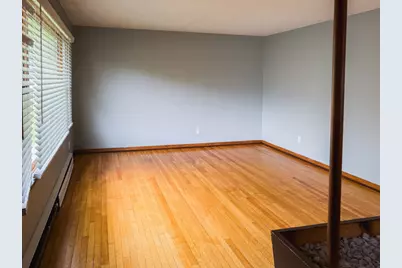 1244 Park Avenue, Winthrop Harbor, IL 60096 - Photo 6