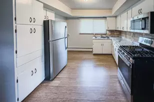 1244 Park Ave, Winthrop Harbor, IL 60096 - Photo 8