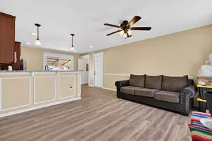 312 Healy Ave, Romeoville, IL 60446 - Photo 2
