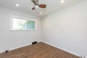 37155 N Shirley Dr, Gurnee, IL 60031 - Photo 18