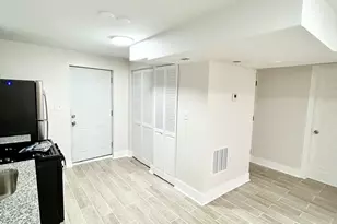 1146 N Lawndale Ave, Chicago, IL 60651 - Photo 6