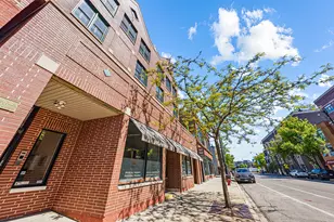 2733 N Lincoln Ave, Chicago, IL 60614 - Photo 28