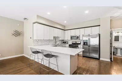 2733 N Lincoln Avenue #A, Chicago, IL 60614 - Photo 8