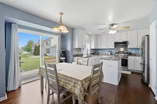 10664 Oregon Trail, Huntley, IL 60142 - Photo 10