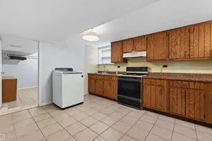 10643 S 83rd Ave, Palos Hills, IL 60465 - Photo 16