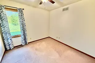 4155 Split Leaf Dr, Loves Park, IL 61111 - Photo 18