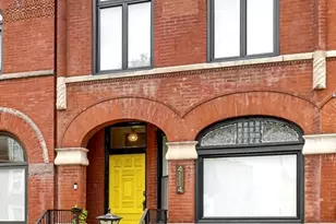 4114 S Ellis Ave, Chicago, IL 60653 - Photo 2
