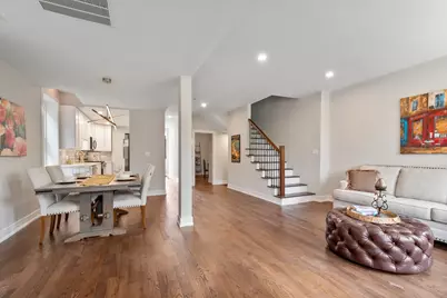 3540 W Evergreen Avenue, Chicago, IL 60651 - Photo 6