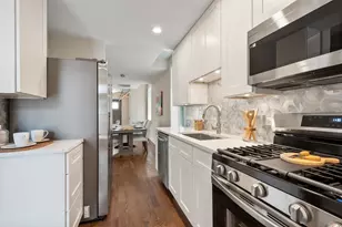 3540 W Evergreen Ave, Chicago, IL 60651 - Photo 12