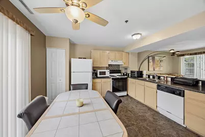 313 Candlelight Court, Bolingbrook, IL 60440 - Photo 8