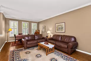 119 N Haven Rd, Elmhurst, IL 60126 - Photo 4