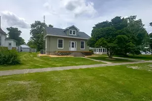 311 S Main St, Flanagan, IL 61740 - Photo 26