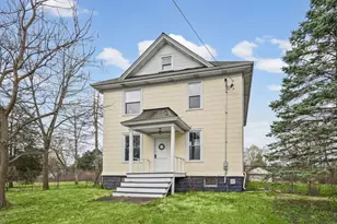504 N Schoenbeck Rd, Prospect Heights, IL 60070 - Photo 1