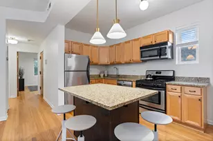 2846 N Christiana Ave, Chicago, IL 60618 - Photo 8
