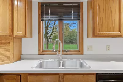 1016 N 7th Street, Rochelle, IL 61068 - Photo 10
