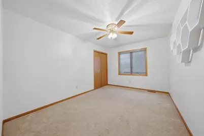 1016 N 7th Street, Rochelle, IL 61068 - Photo 18