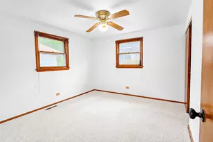 33022 N John Mogg Rd, Grayslake, IL 60030 - Photo 8